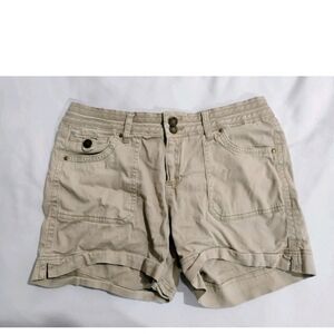 one 5 one Women's Khaki Cargo Shorts